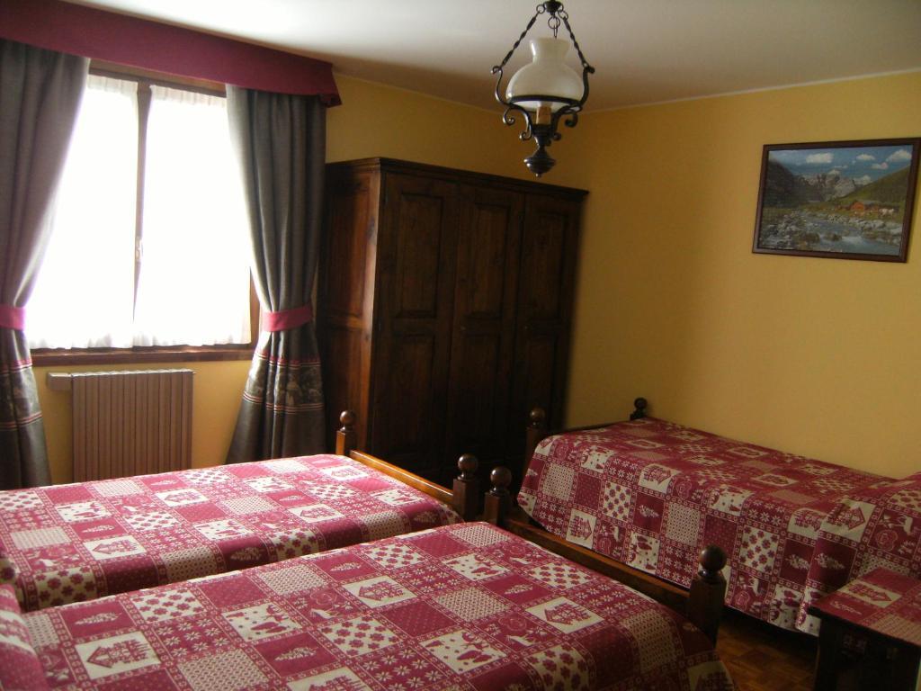 Hotel Garni Thurwieser - B&B Santa Caterina Valfurva Quarto foto